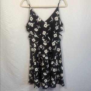 Soprano Monochrome Floral Mini Dress